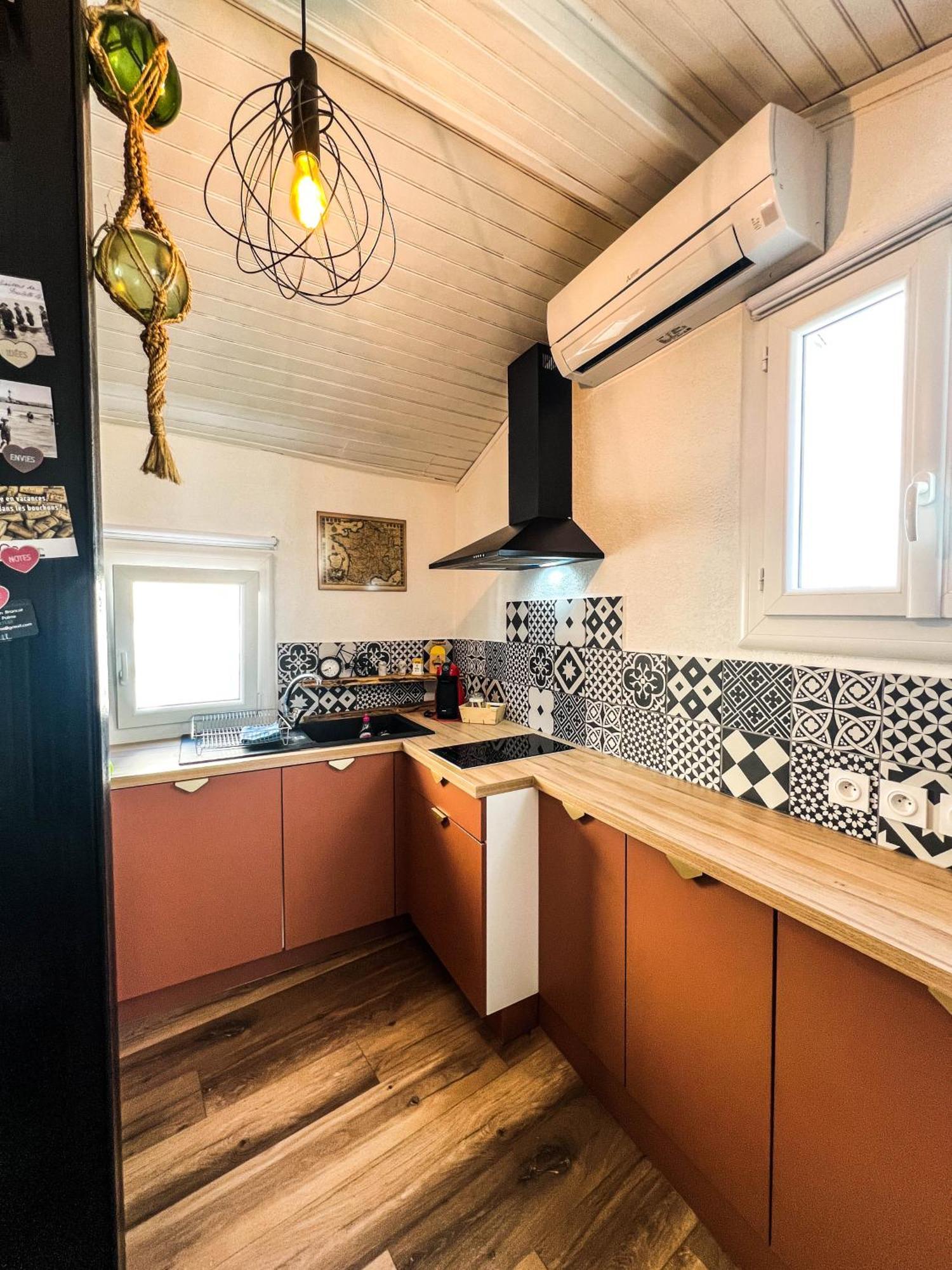 Maisonnette De Pecheur Chauffee Et Climatisee Port-la-Nouvelle Exteriér fotografie