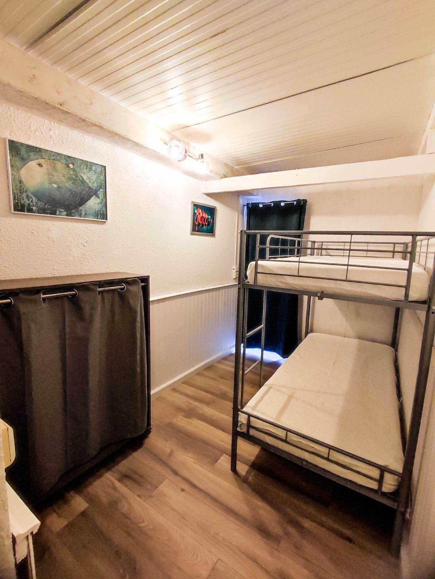 Maisonnette De Pecheur Chauffee Et Climatisee Port-la-Nouvelle Exteriér fotografie